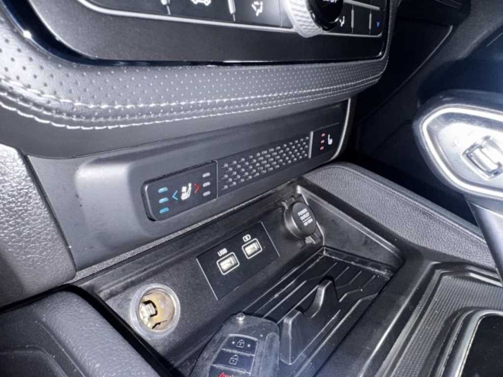 KG모빌리티(쌍용) 렉스턴 더 뉴 렉스턴 스포츠 디젤 2.2 4WD 프레스티지 이미지 15