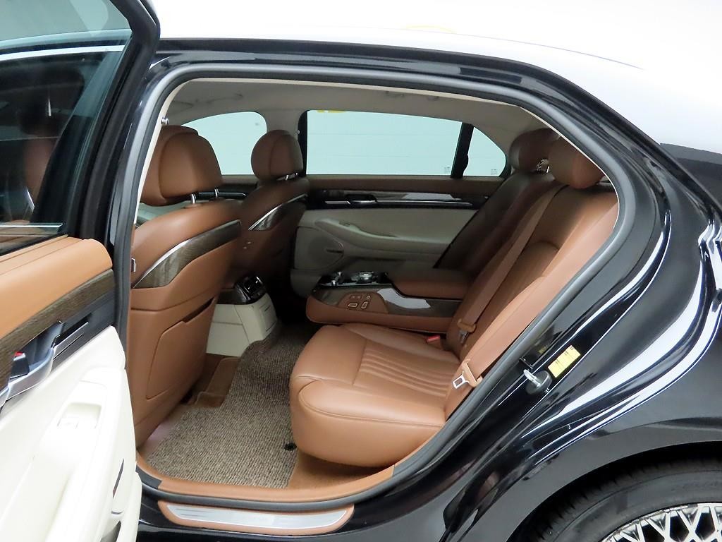 제네시스 G90 3.8 GDI AWD 프리미엄 럭셔리 이미지 12