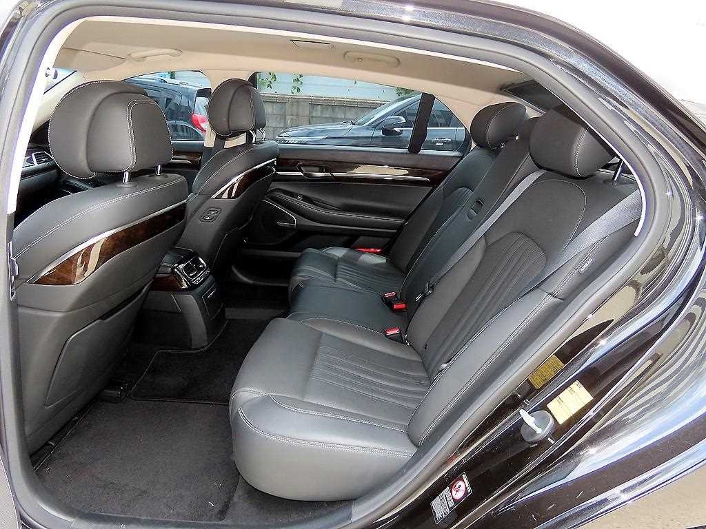제네시스 G90 3.8 GDI AWD 프리미엄 럭셔리 이미지 6