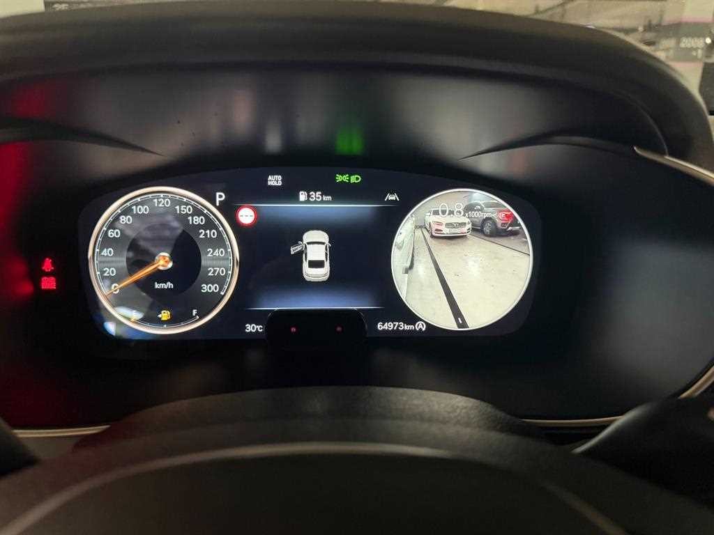 제네시스 G70 더 뉴 G70 가솔린 2.5T 4WD 스포츠 패키지 이미지 16