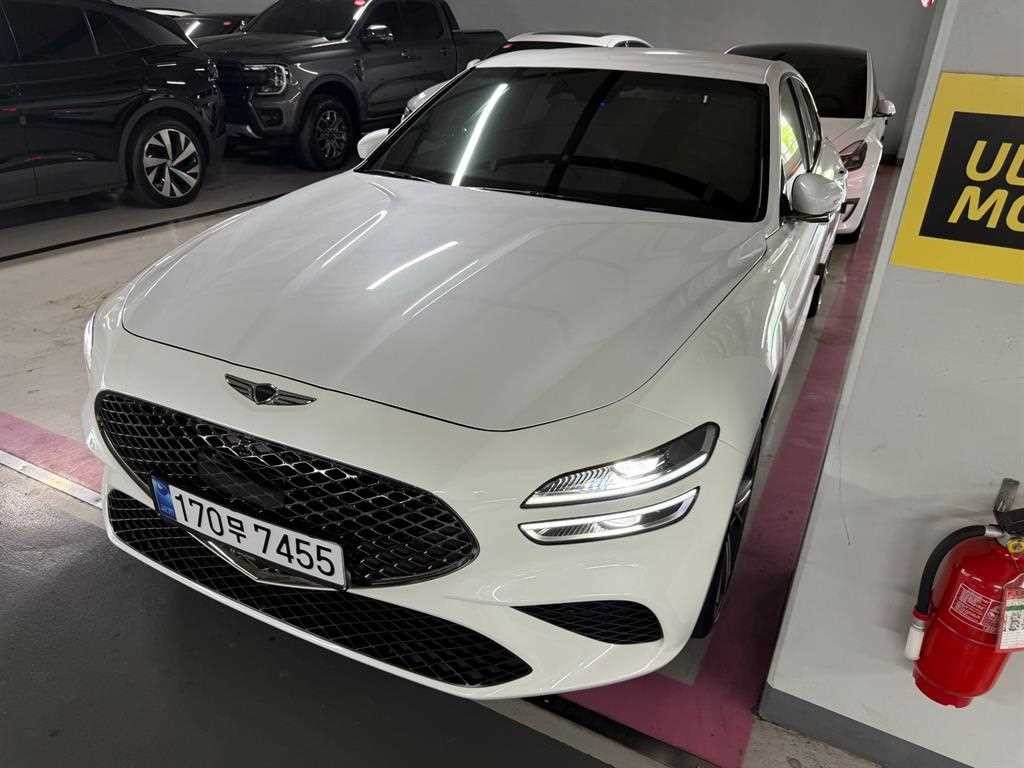 제네시스 G70 더 뉴 G70 가솔린 2.5T 4WD 스포츠 패키지 이미지 2