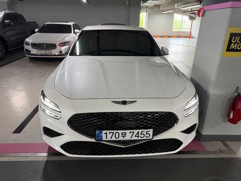 제네시스 G70 더 뉴 G70 가솔린 2.5T 4WD 스포츠 패키지 이미지 3