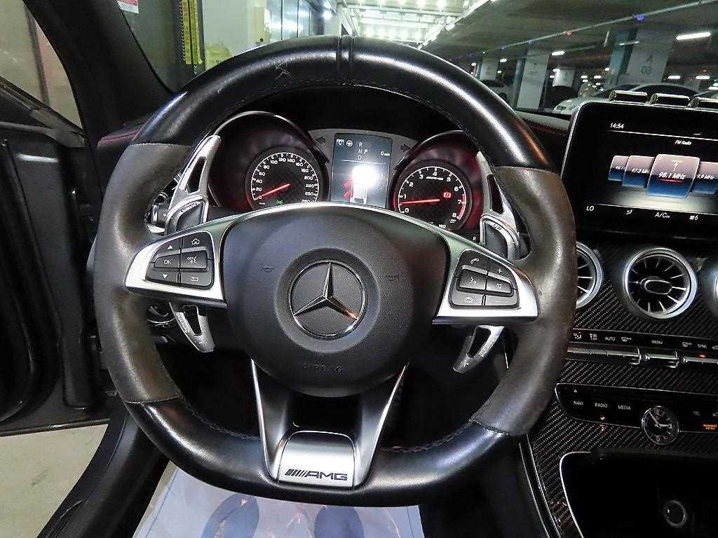벤츠 C 클래스 C클래스 W205 C43 AMG 4MATIC 이미지 8