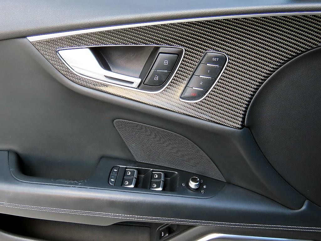 아우디 RS7 4.0 TFSI  콰트로 이미지 12