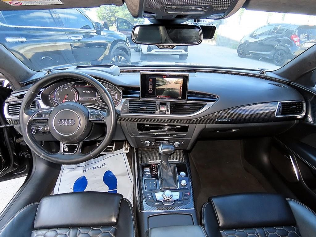 아우디 RS7 4.0 TFSI  콰트로 이미지 7