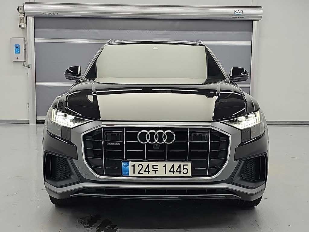 아우디 Q8 50 TDI 콰트로 프리미엄 이미지 2