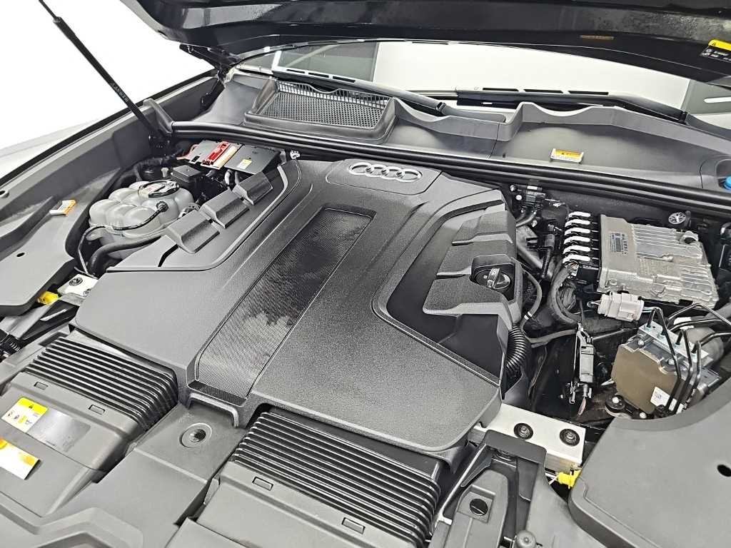 아우디 Q8 50 TDI 콰트로 프리미엄 이미지 5