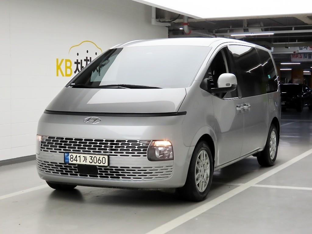 현대 스타리아 2WD 디젤 카고 모던 이미지 2