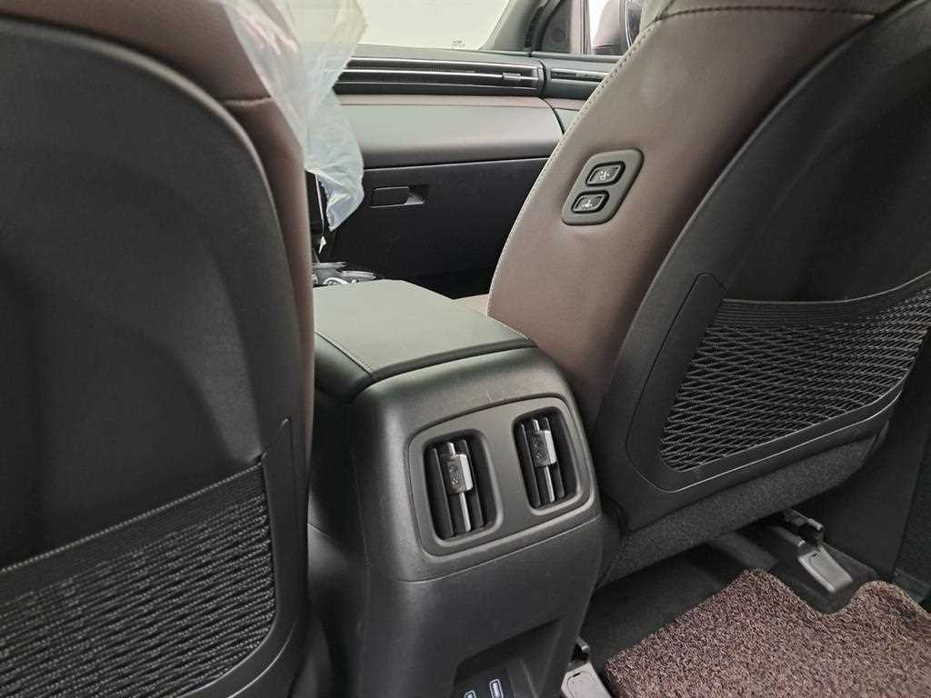 현대 투싼 투싼 (NX4) 가솔린 1.6 터보 4WD 인스퍼레이션 이미지 16