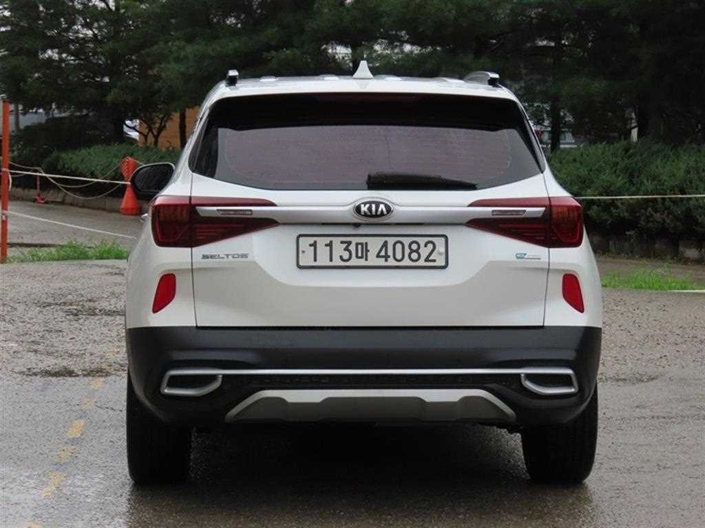 기아 셀토스 디젤 1.6 2WD 노블레스 이미지 4