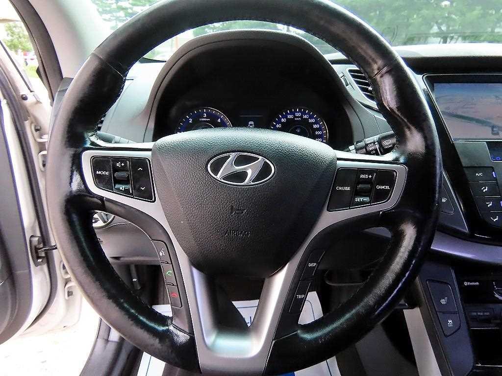 현대 i40 i40Saloon 1.7 VGT PYL 이미지 7