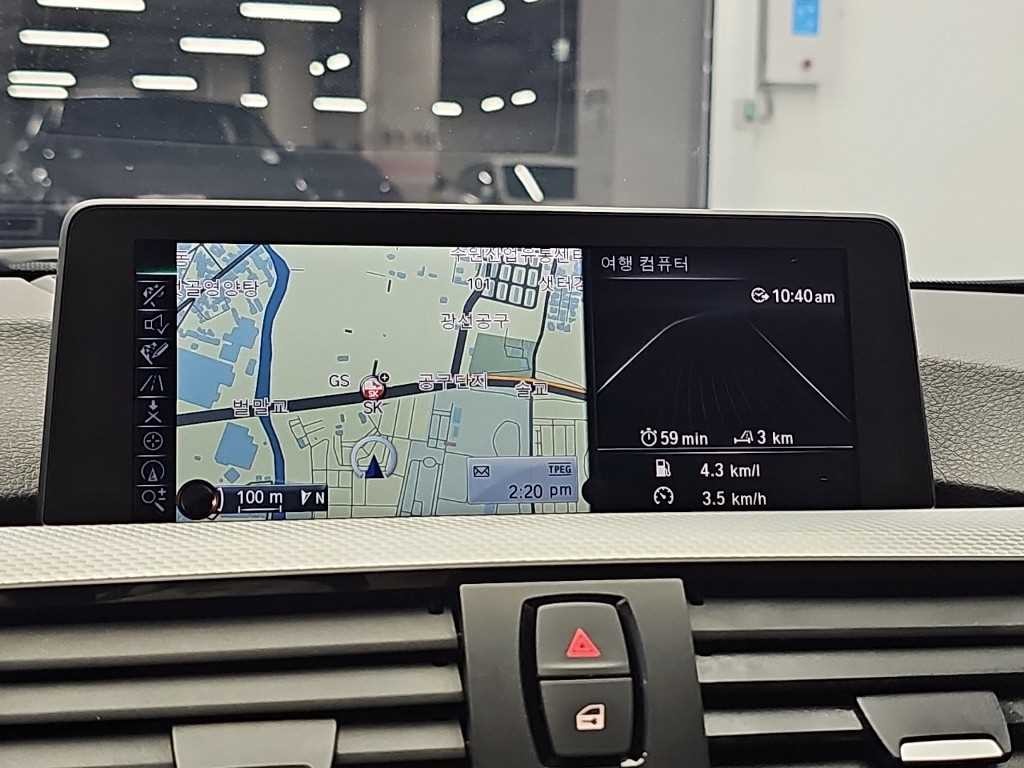 BMW 3시리즈 3시리즈 (F30) 320d 투어링 이미지 15