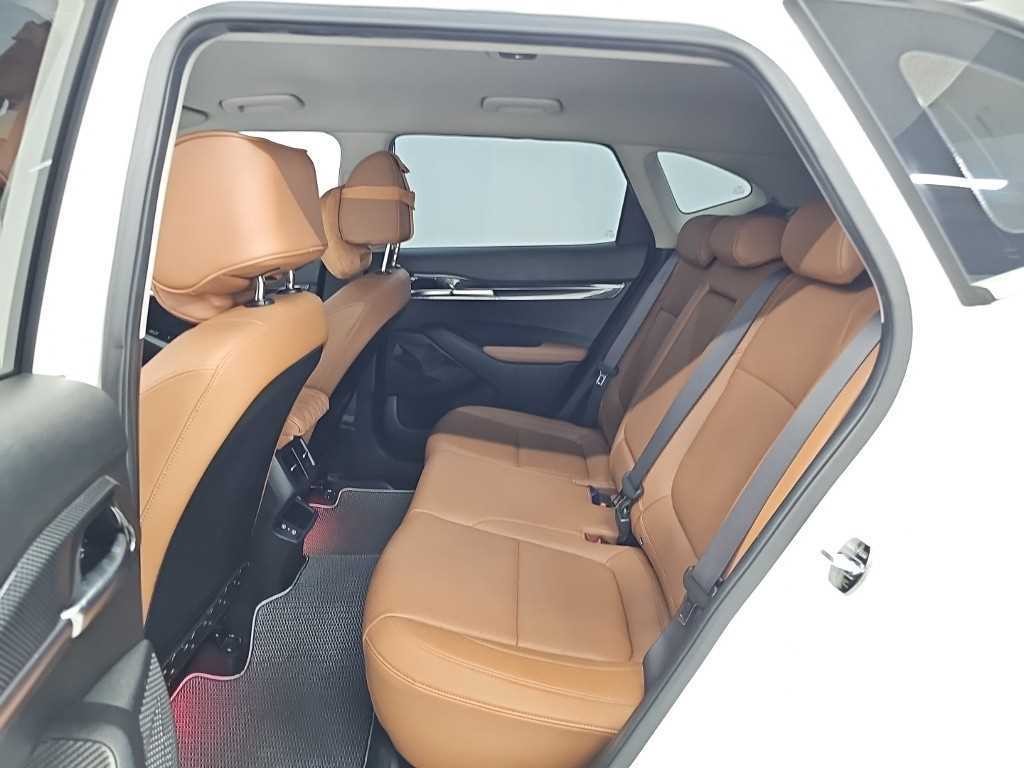 기아 셀토스 더 뉴 셀토스 가솔린 1.6 터보 4WD 시그니처 이미지 12