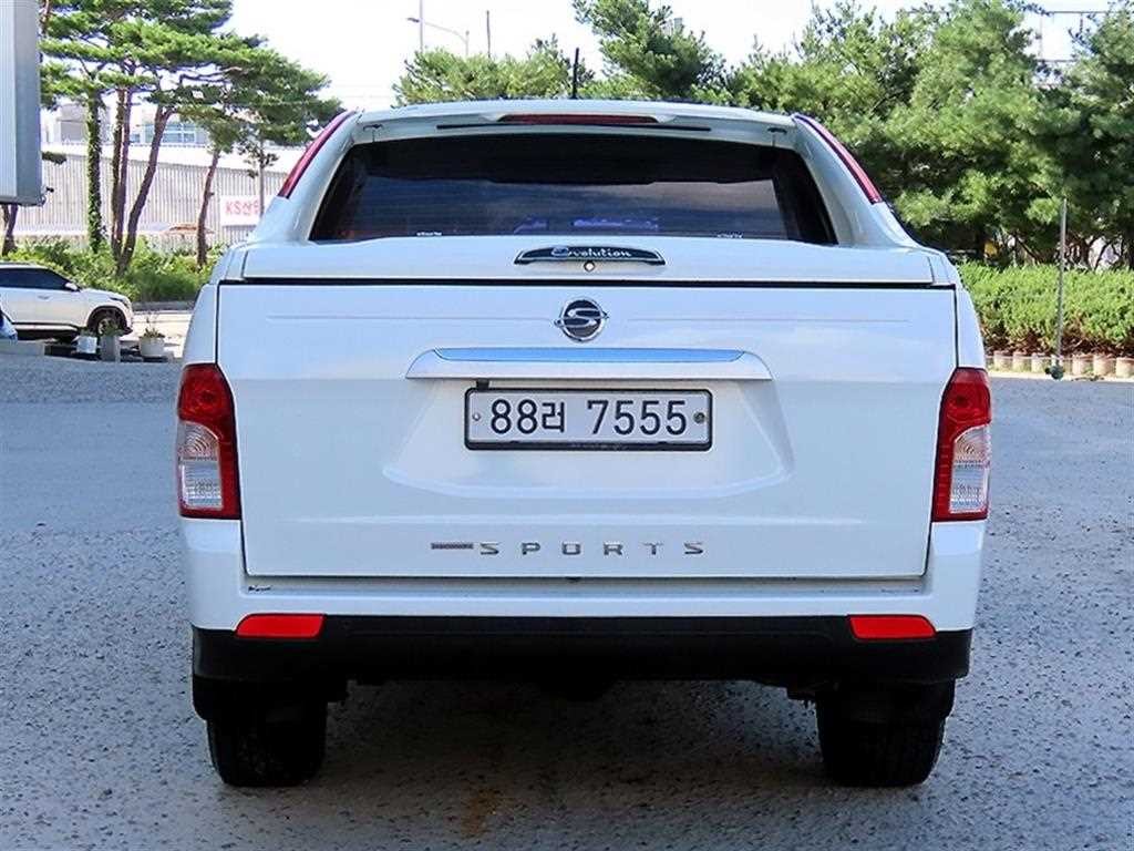 KG모빌리티(쌍용) 코란도 더뉴코란도스포츠 CX5(2WD) 클럽 이미지 4