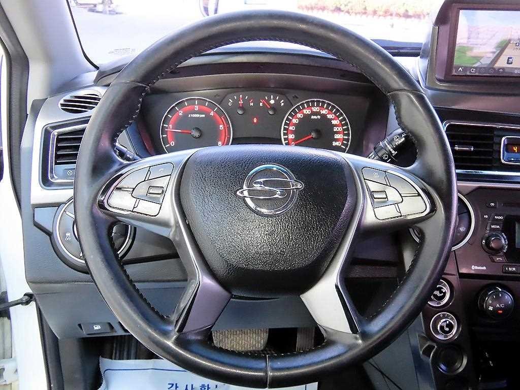 KG모빌리티(쌍용) 코란도 더뉴코란도스포츠 CX5(2WD) 클럽 이미지 8