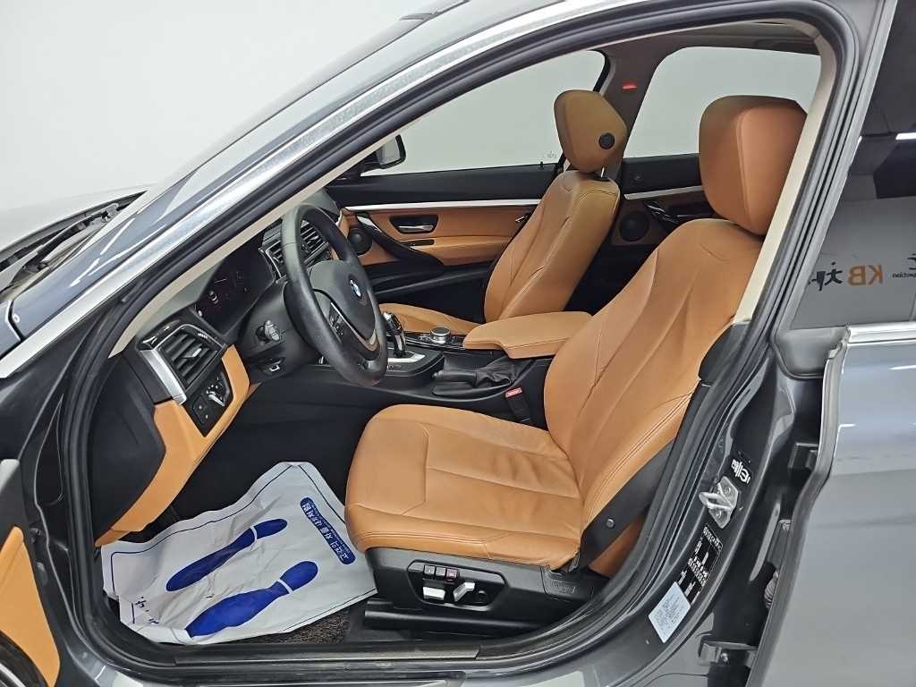 BMW 그란투리스모 3시리즈 GT (F34) GT 320D 럭셔리 이미지 11