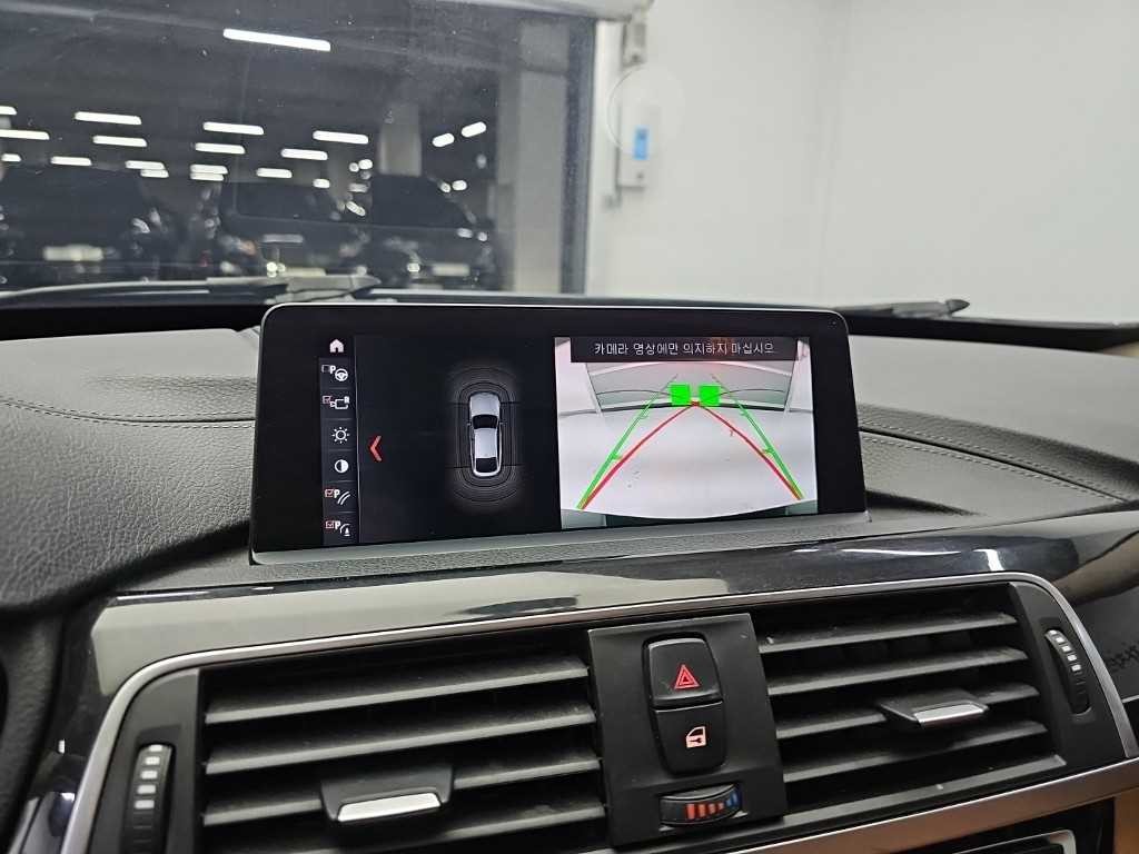 BMW 그란투리스모 3시리즈 GT (F34) GT 320D 럭셔리 이미지 16