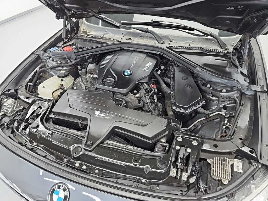 BMW 그란투리스모 3시리즈 GT (F34) GT 320D 럭셔리 이미지 6
