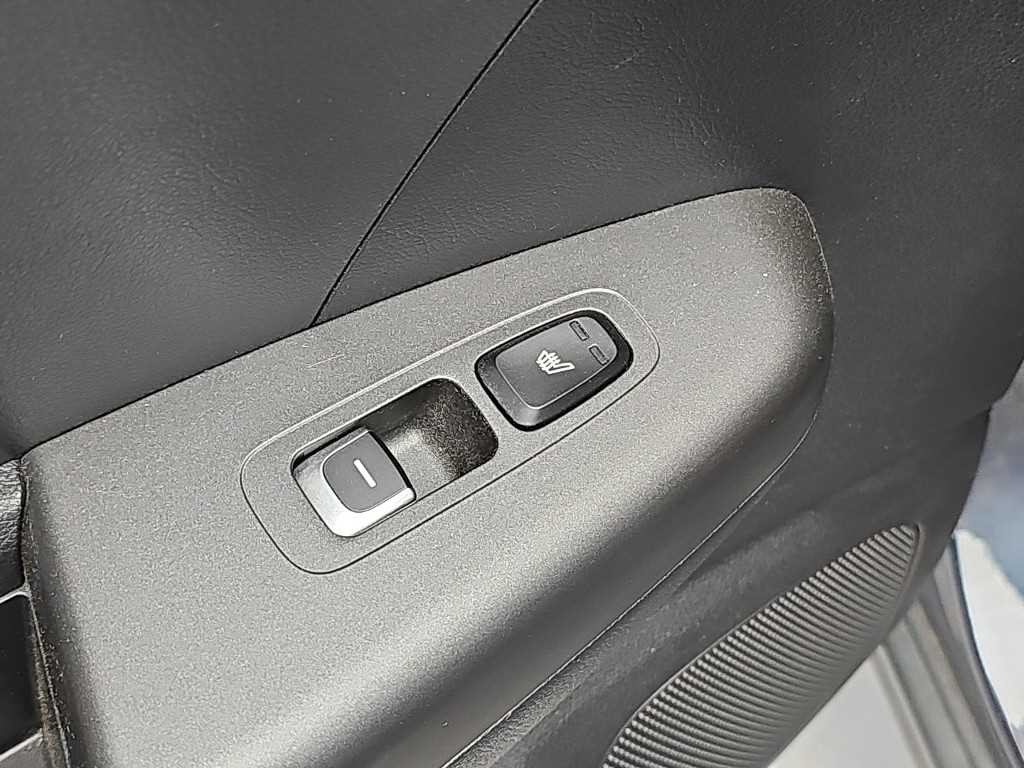 기아 스포티지 스포티지 더 볼드 2.0 디젤 2WD 프레스티지 이미지 13