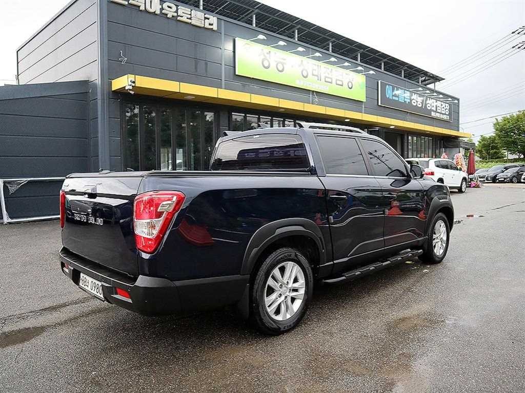 KG모빌리티(쌍용) 렉스턴 렉스턴 스포츠 칸 디젤 2.2 4WD 프로페셔널 S 이미지 3