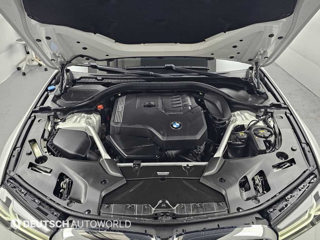 BMW 5시리즈 5시리즈 (G30) 520i M 스포츠 이미지 6