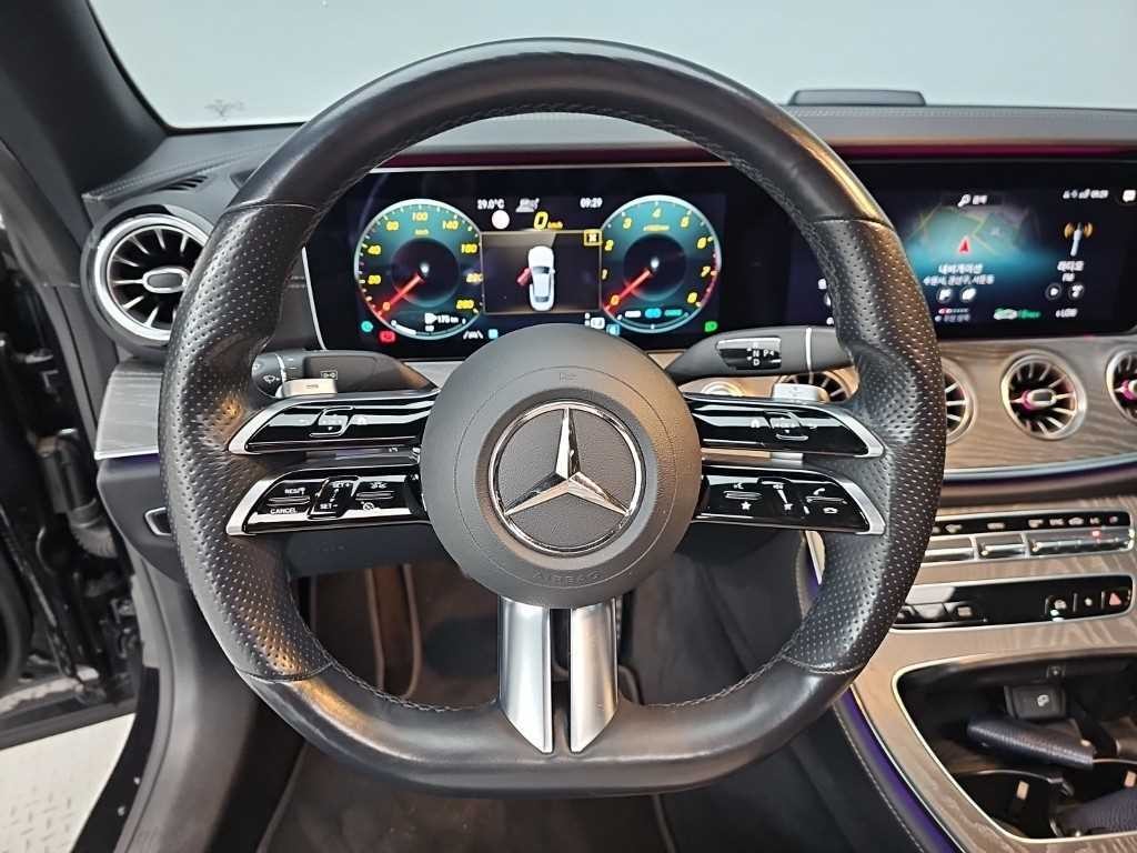 벤츠 E 클래스 E-클래스 W213 E450 4MATIC 쿠페 이미지 9