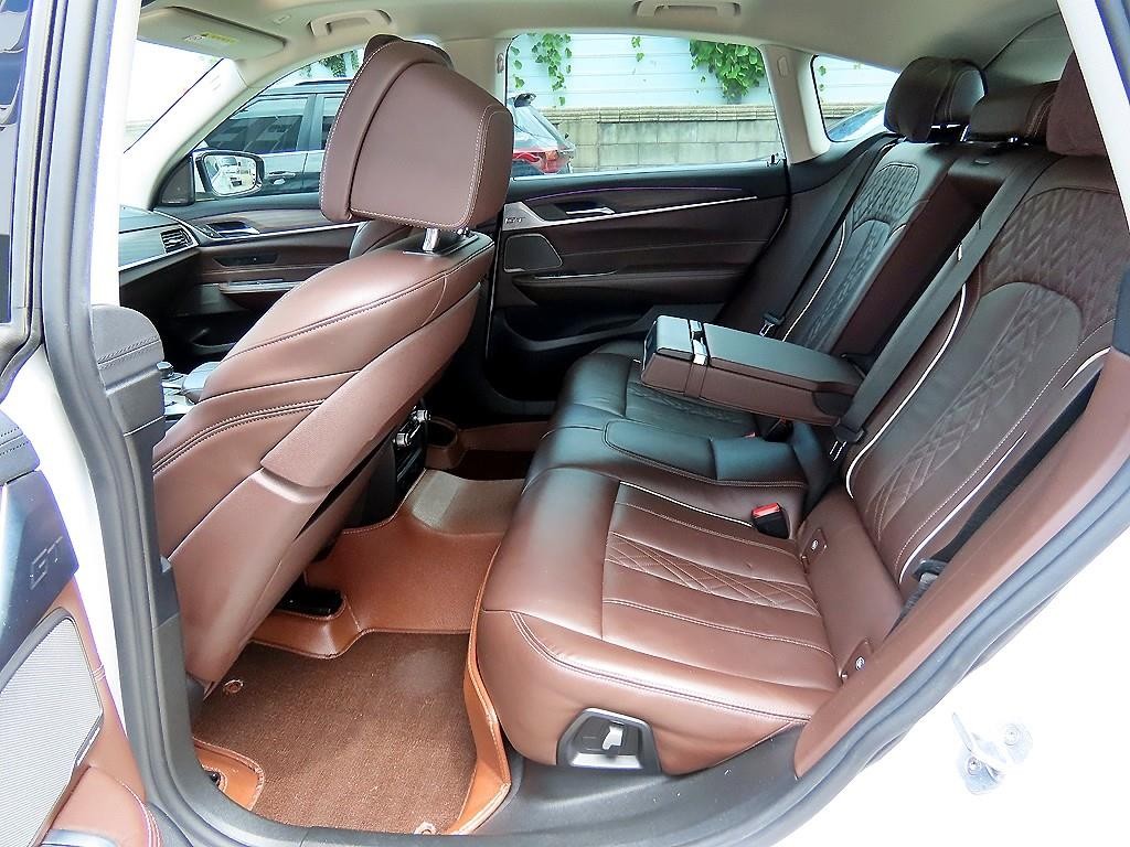 BMW 그란투리스모 6시리즈 GT (G32) 640I XDRIVE 럭셔리 이미지 6