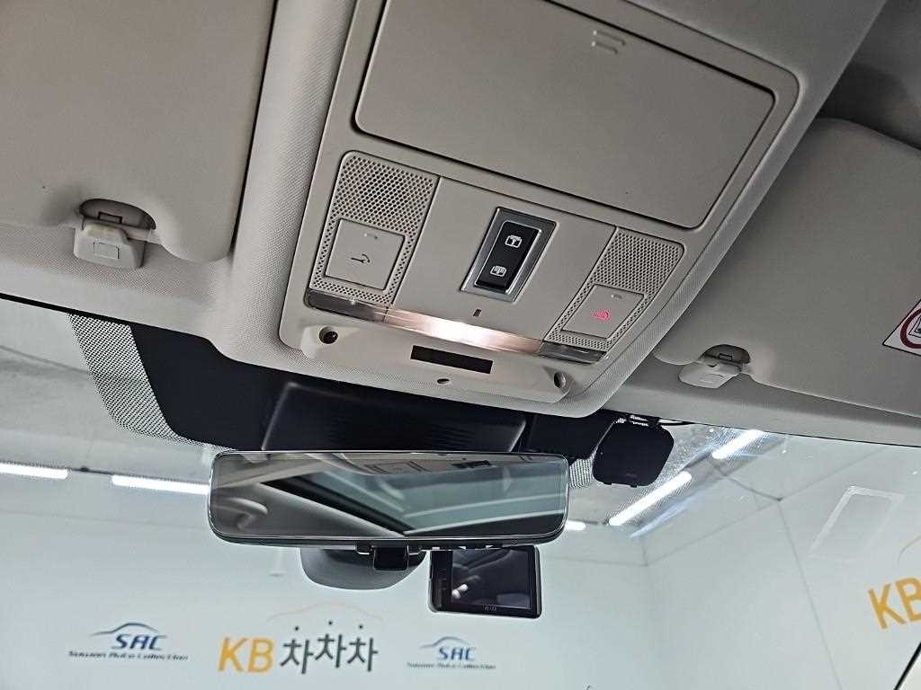 랜드로버 디스커버리 스포츠 디스커버리 스포츠 2세대 P250 SE 이미지 17