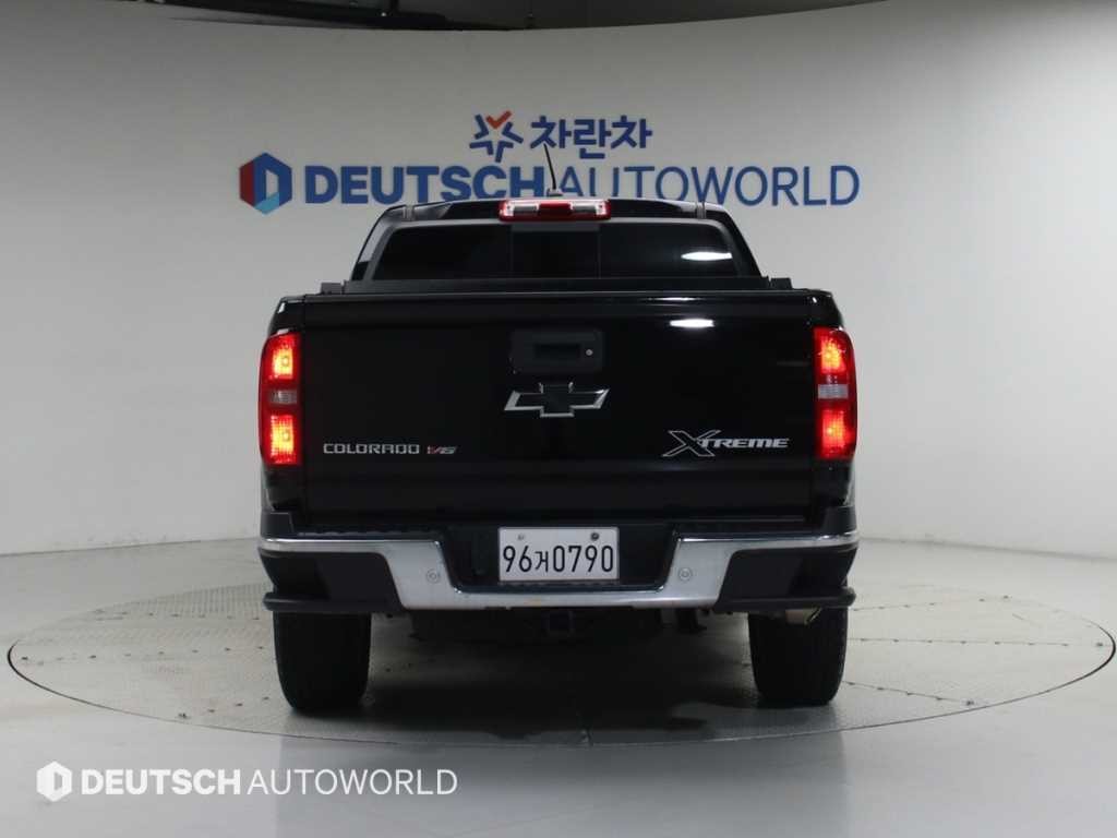 쉐보레 콜로라도 3.6 익스트림-X 4WD 이미지 4