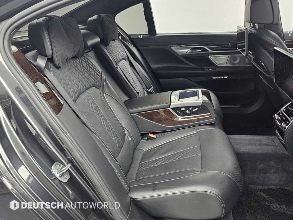 BMW 7시리즈 7시리즈 (G11) 750Li xDrive 이미지 12