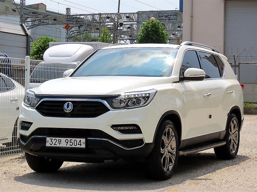 KG모빌리티(쌍용) 렉스턴 G4렉스턴 디젤 2.2 4WD 헤리티지 이미지 2