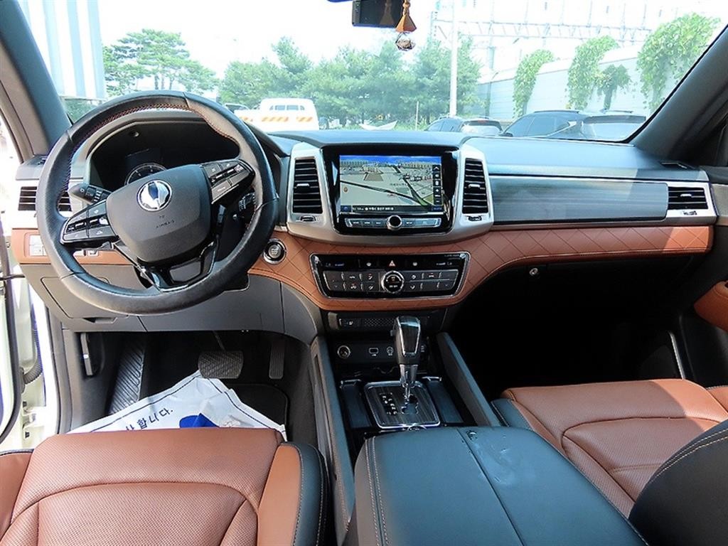 KG모빌리티(쌍용) 렉스턴 G4렉스턴 디젤 2.2 4WD 헤리티지 이미지 7