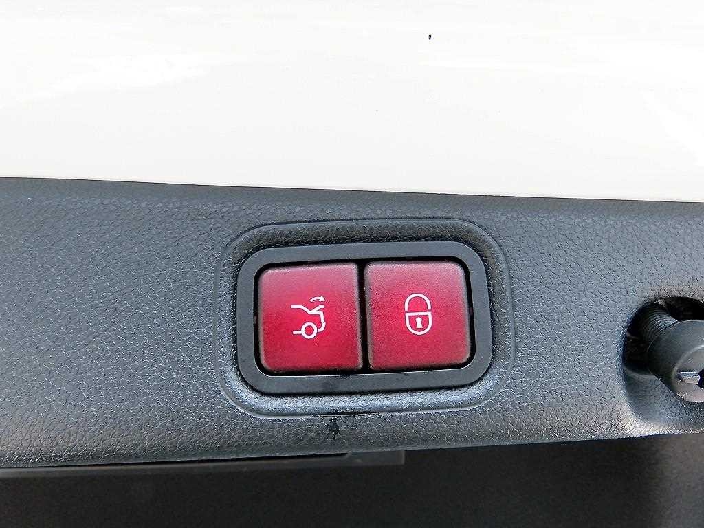 벤츠 E 클래스 E-클래스 W213 E300 4MATIC 아방가르드 이미지 15