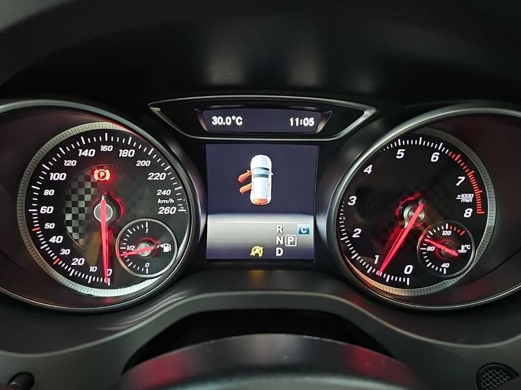 벤츠 A 클래스 A클래스 W176 A200 AMG LINE 이미지 6