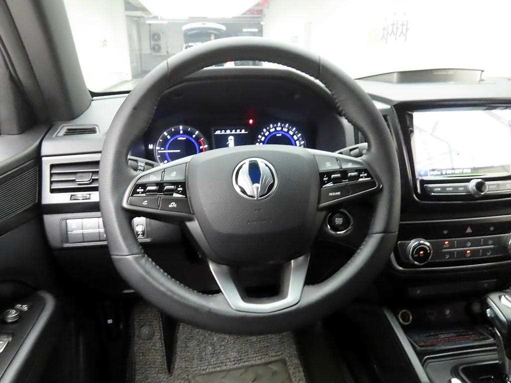 KG모빌리티(쌍용) 렉스턴 렉스턴 스포츠 4WD 디젤 2.2 다이내믹 에디션 이미지 8