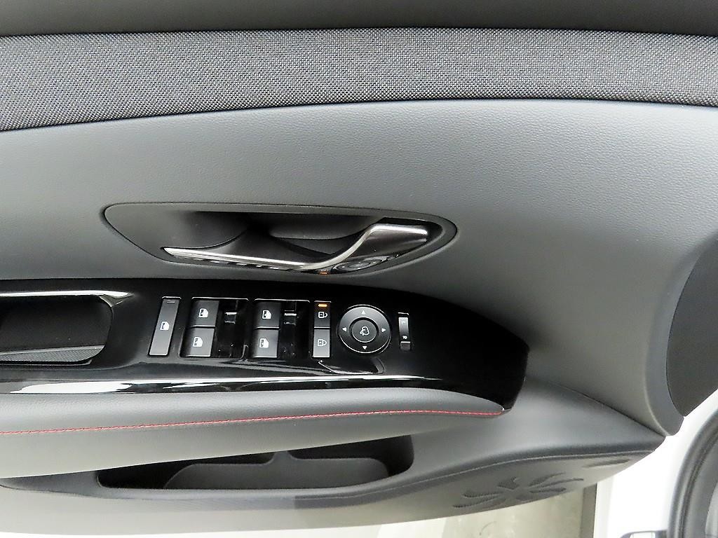 현대 투싼 더 뉴 투싼 하이브리드 (NX4) HEV 1.6 2WD N Line 인스퍼레이션 이미지 11