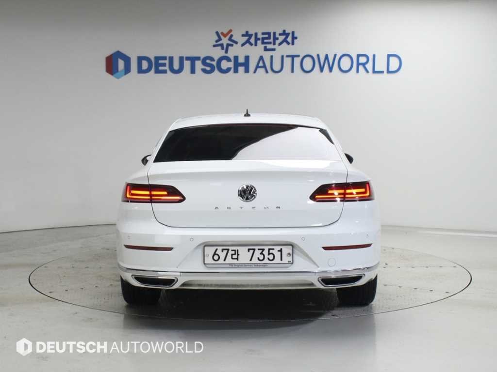 폭스바겐 아테온 2.0 TDI 엘레강스 프레스티지 이미지 4