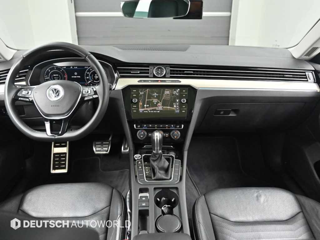 폭스바겐 아테온 2.0 TDI 엘레강스 프레스티지 이미지 7