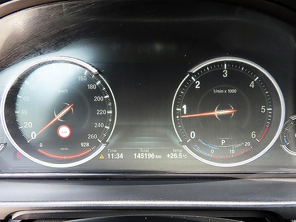 BMW 5시리즈 5시리즈 (F10) 520d 럭셔리 플러스 이미지 9