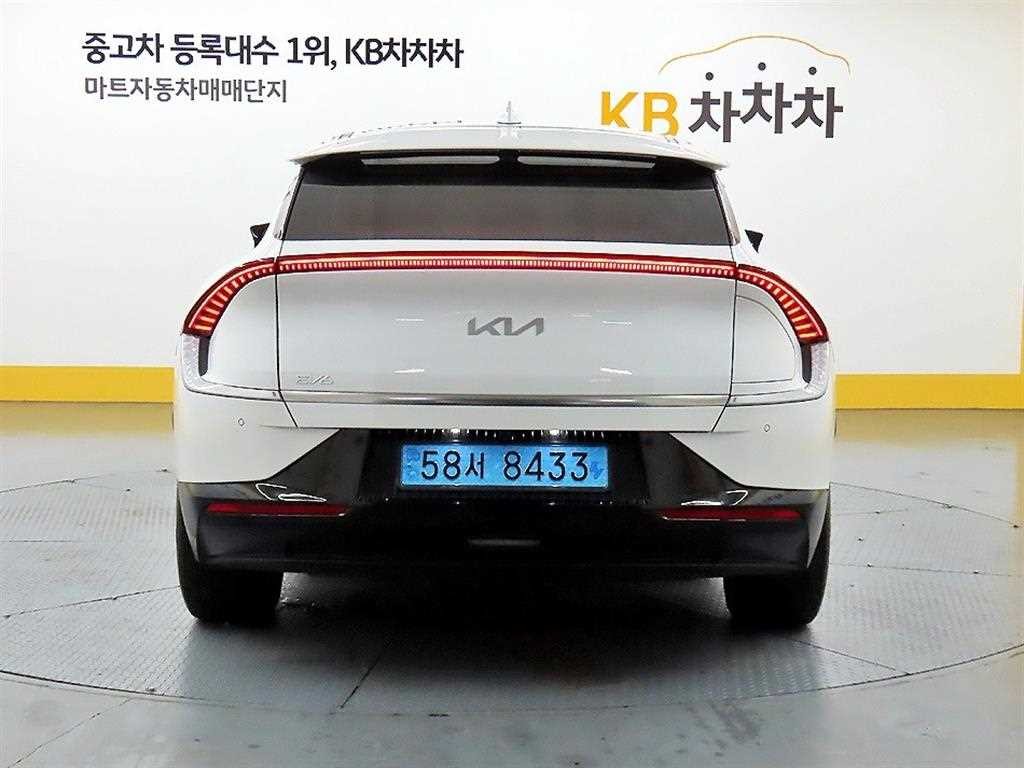 기아 EV6 롱레인지 어스 이미지 3