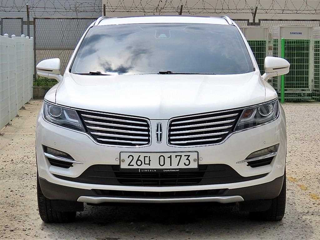 링컨 MKC 2.0 AWD 이미지 1