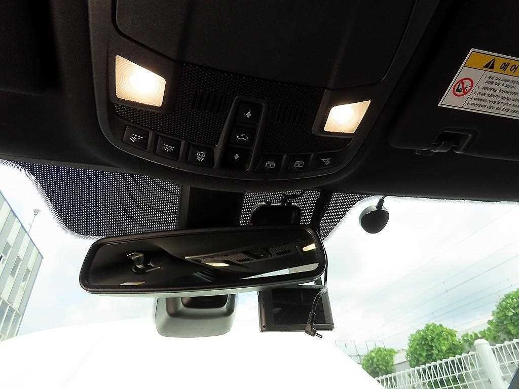 링컨 MKC 2.0 AWD 이미지 13
