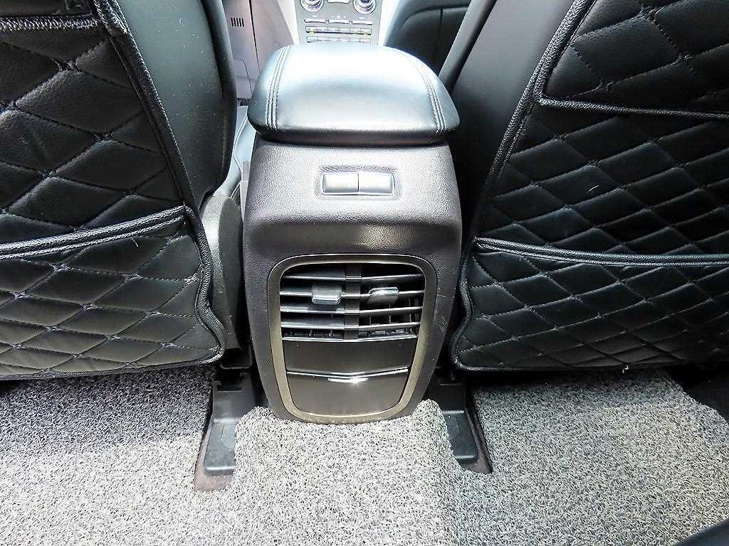 링컨 MKC 2.0 AWD 이미지 15