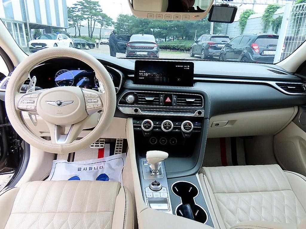 제네시스 G70 더 뉴 G70 가솔린 2.0T 2WD 이미지 7