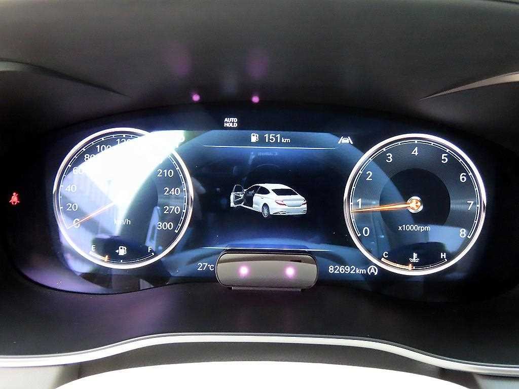 제네시스 G70 더 뉴 G70 가솔린 2.0T 2WD 이미지 9
