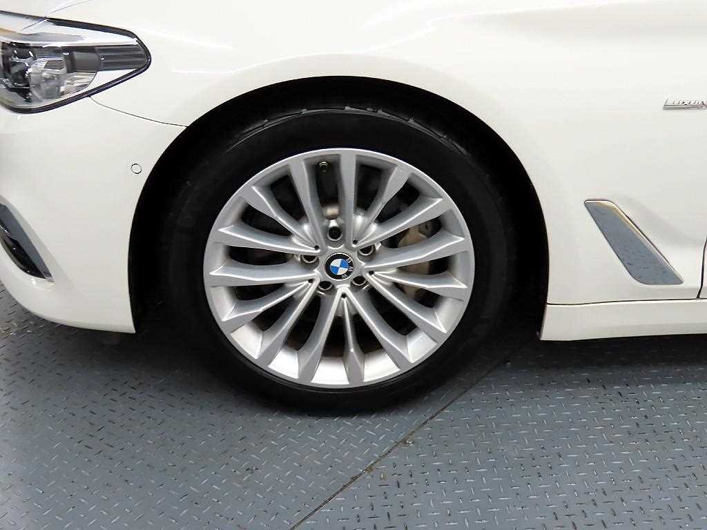 BMW 5시리즈 5시리즈 (G30) 530i 럭셔리 플러스 이미지 20