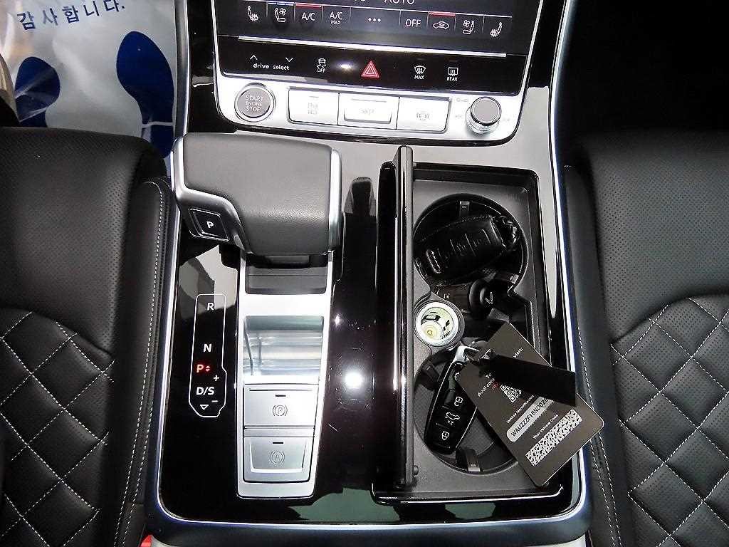 아우디 Q8 55 TFSI 콰트로 프리미엄 이미지 11