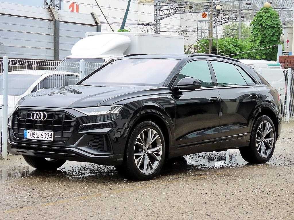 아우디 Q8 55 TFSI 콰트로 프리미엄 이미지 2