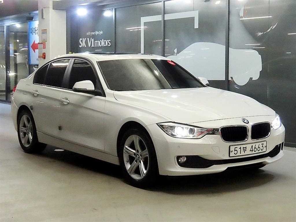 BMW 3시리즈 3시리즈 (F30) 320d 이미지 1