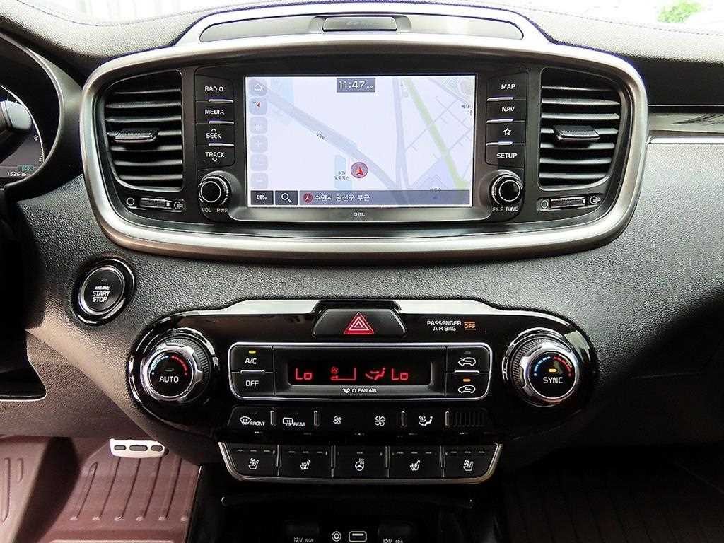 기아 쏘렌토 더 뉴 쏘렌토 디젤 2.2 4WD 노블레스 스페셜 이미지 12